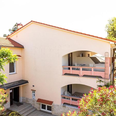 Villa Barbara Oasis Central Suite With Terrace Novalja Zewnętrze zdjęcie